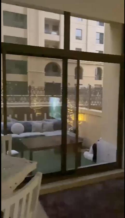 Alexandrina Vandrarhem Dubai Exteriör bild